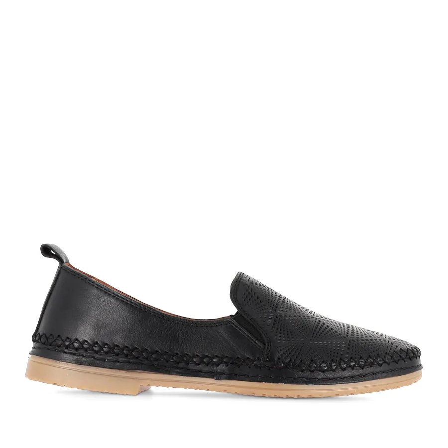 SIDDLE - BLACK LEATHER Stable