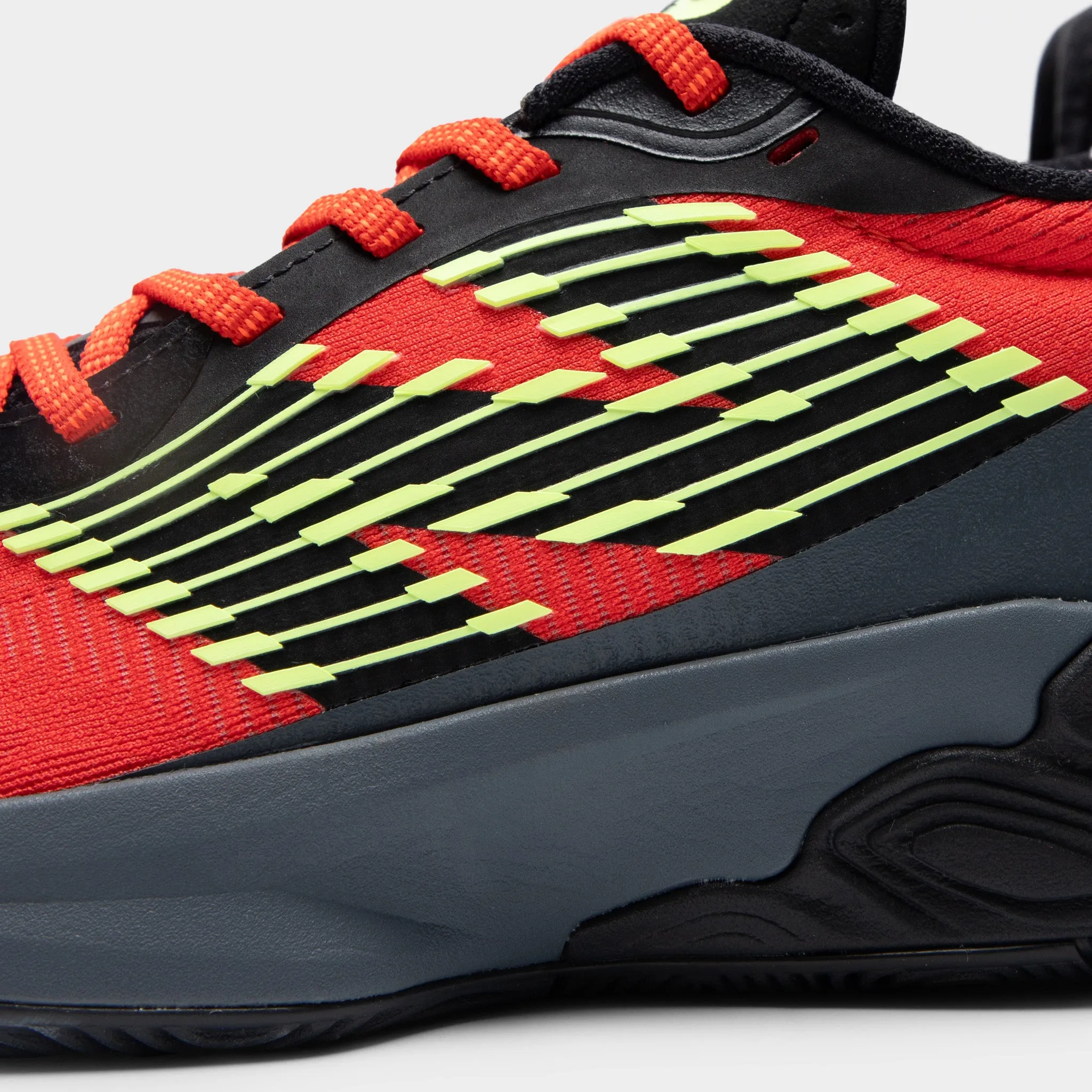 New Balance Two Wxy 5 Black / Red - Grey Hyper Compression Cushion All-Purpose Style