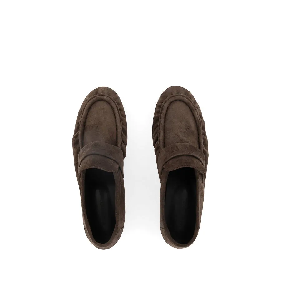 Street Fest trend pick GATSBY - ESPRESSO SUEDE