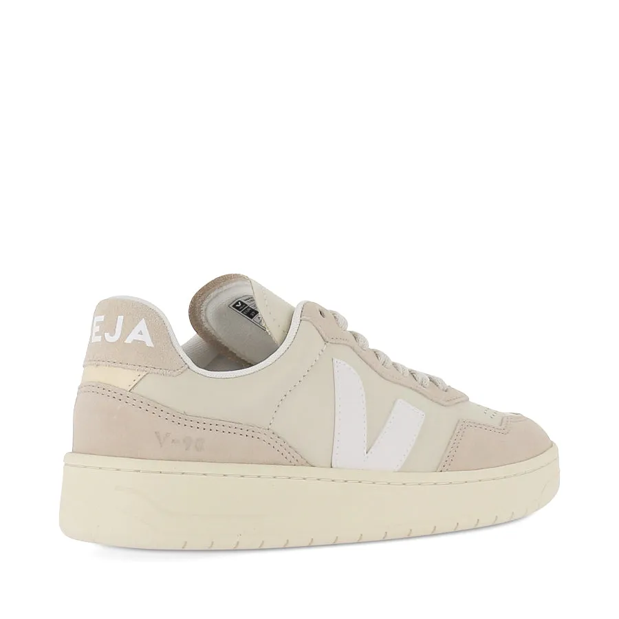 V-90 - PIERRE WHITE Casual Utility Gym ready