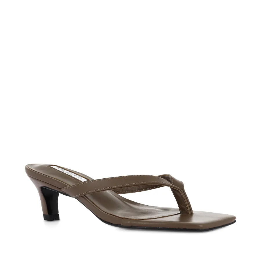 TOPAZ - LIQUEUR NAPPA Herb Glow Effortless Comfort