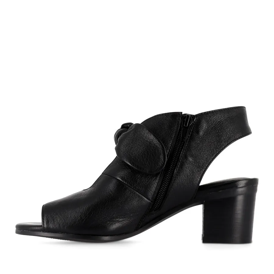 BANANA - BLACK BLACK LEATHER Street Smart Casual Shoes