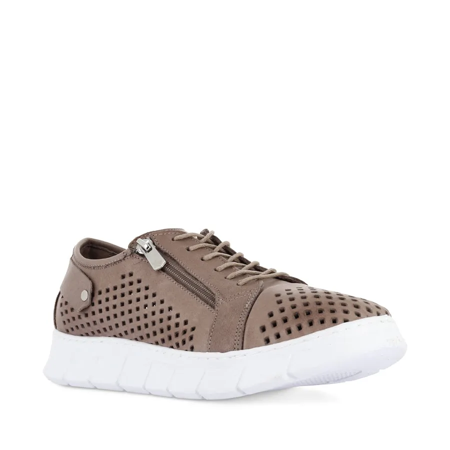 EG172 - STONE LEATHER Speed Trail Lace Up System