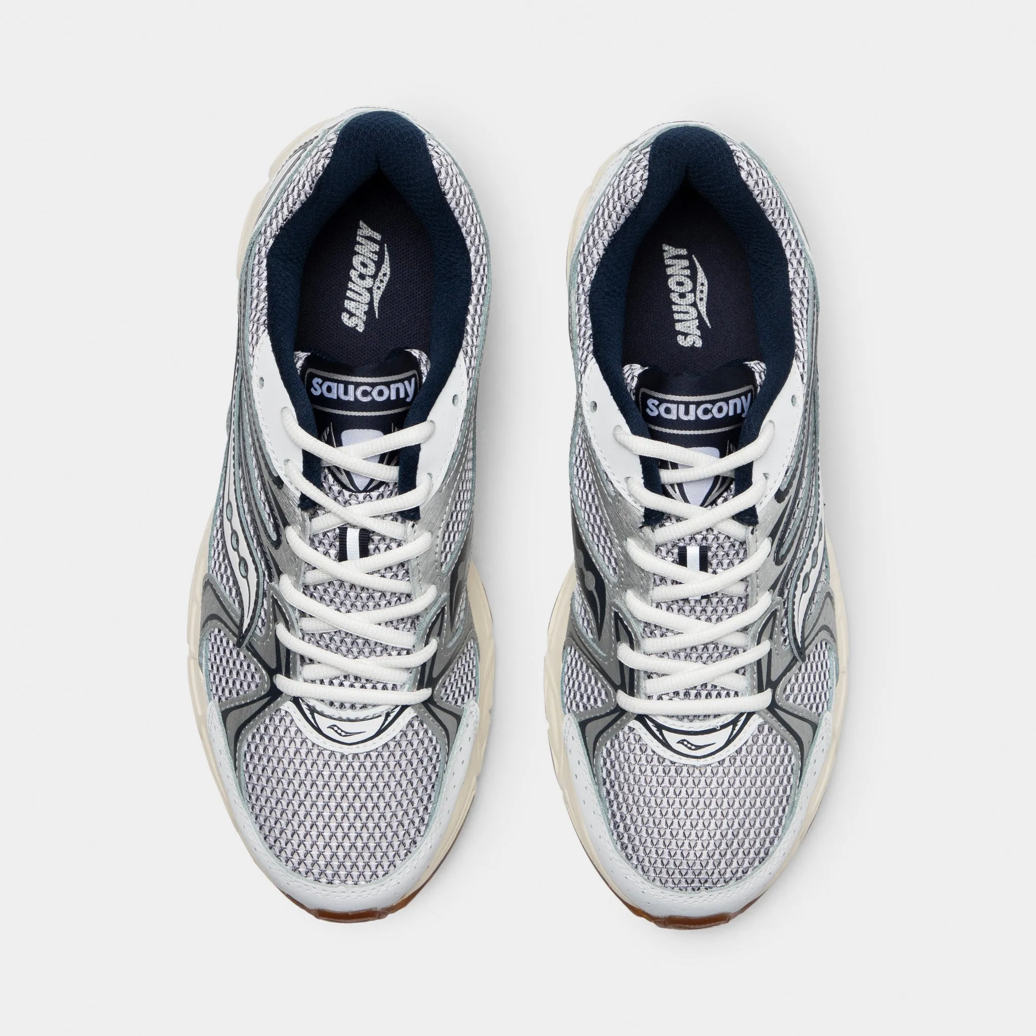 Stable Saucony Ride Millennium White / Navy