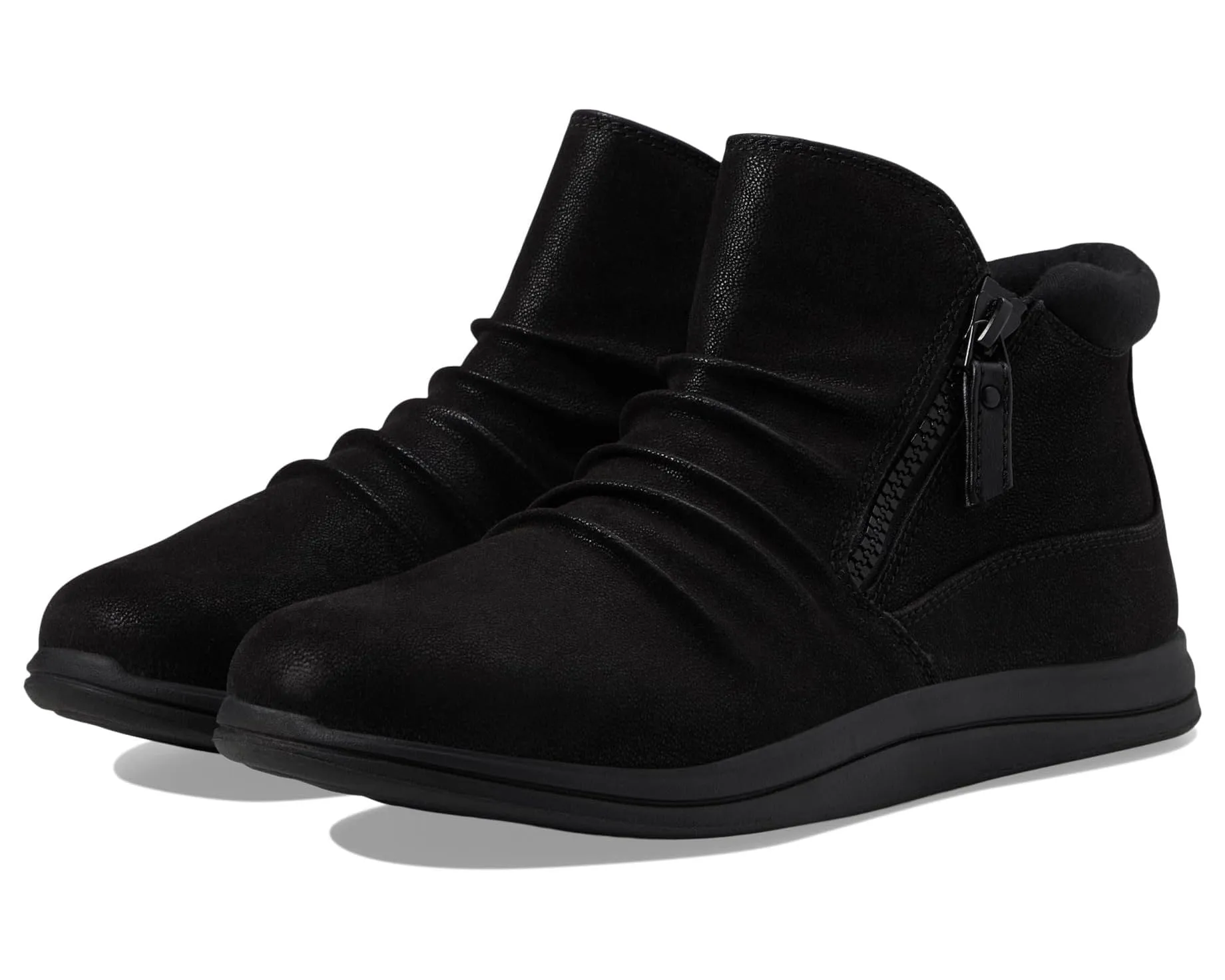 Fashionable Comfort Zipper Closure Clarks Breeze Range