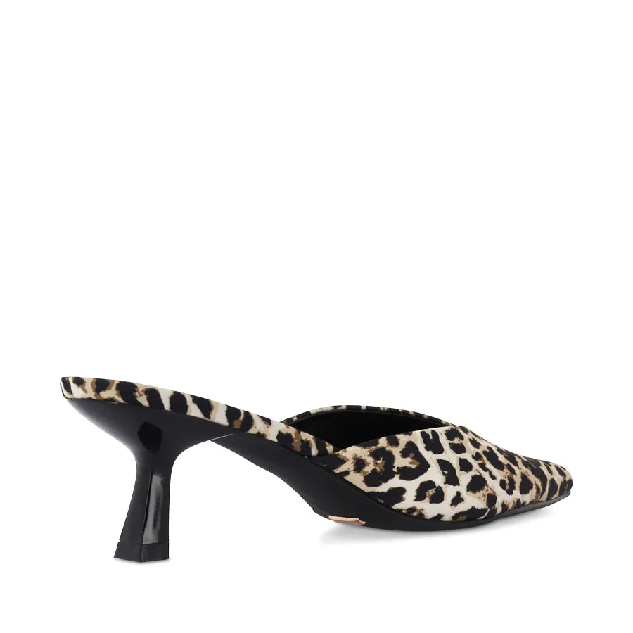 ADELE - LEOPARD SATIN Light Padding Shoes