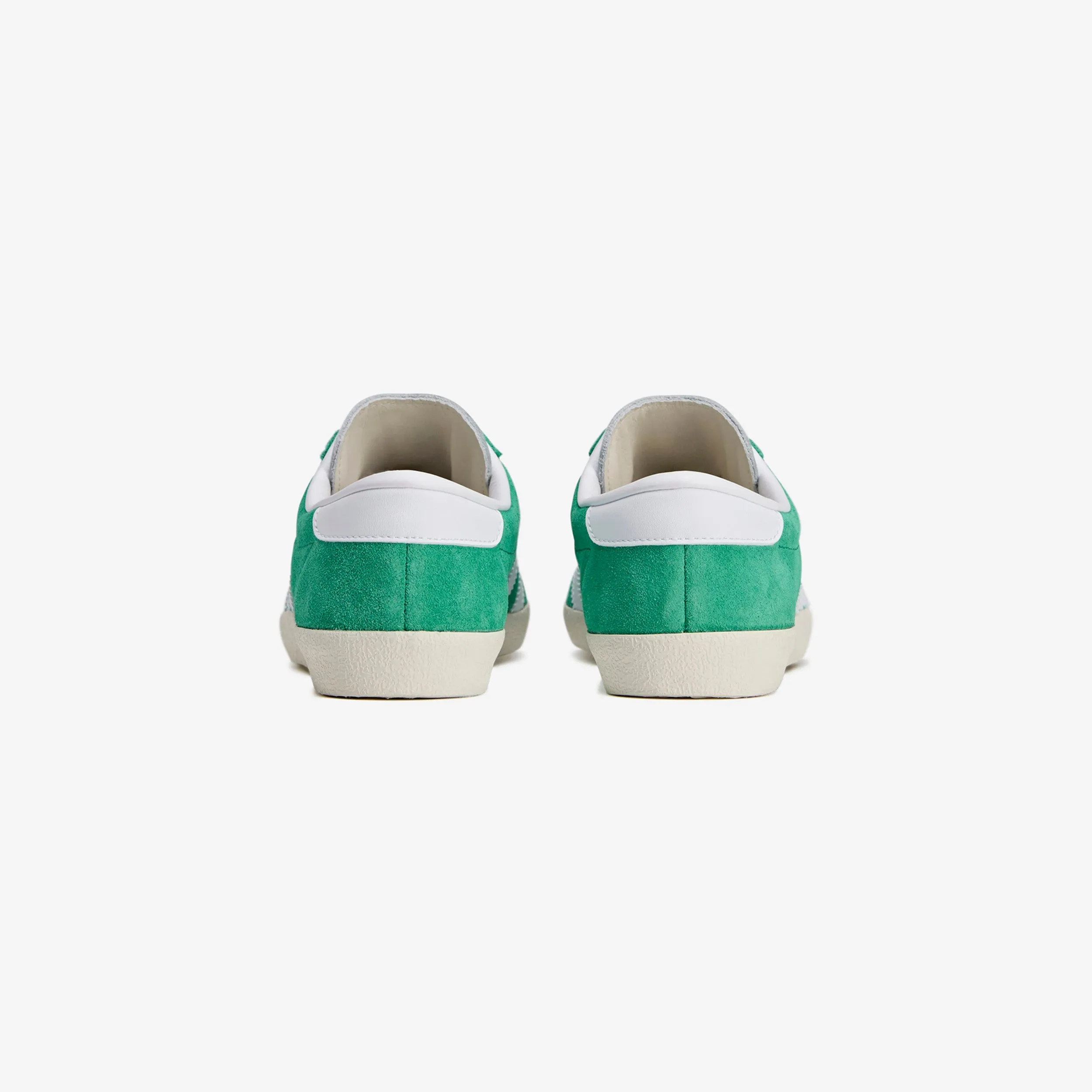 Retro-inspired cushioning Wmns Blanc x Sporty & Rich