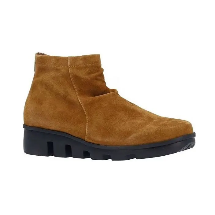 Field Fast L'AMOUR DES PIEDS HADIRAT - COFFEE SUEDE