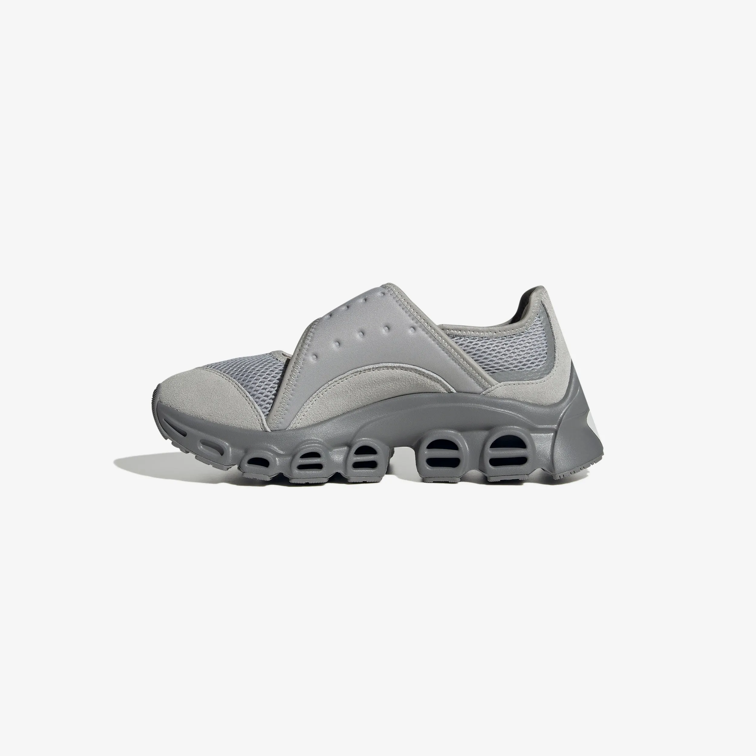 Modern Aesthetic Eye - Catching Wmns Adifom Megajane