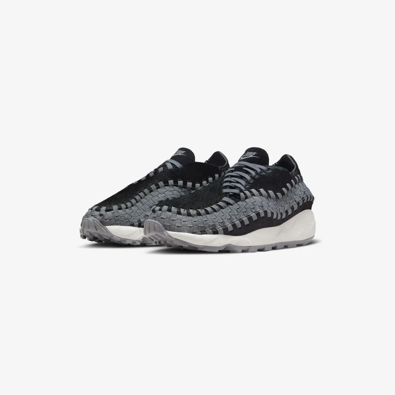 Wmns Air Footscape Woven runners - specific benefits