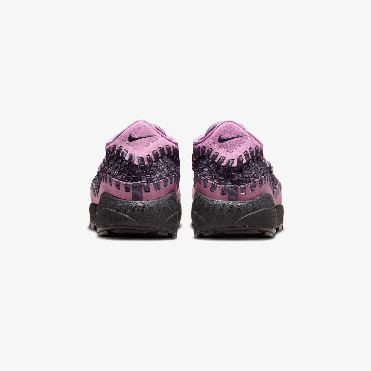 football players - specific functions Hard Wmns Air Footscape Woven