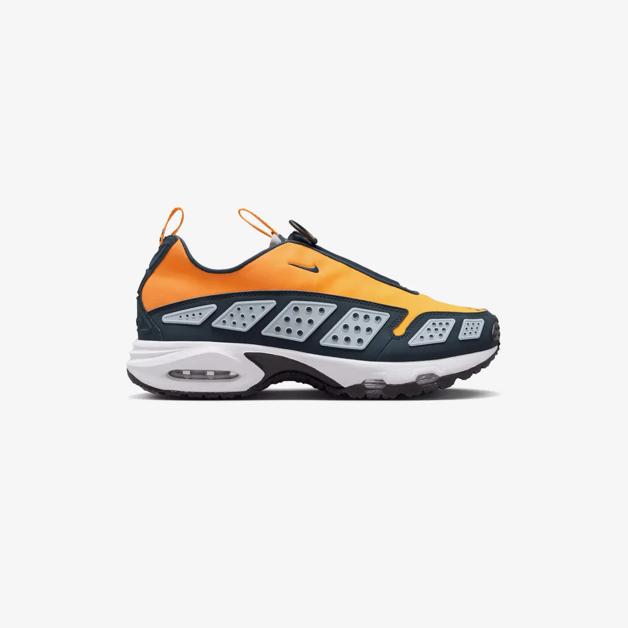 Wmns Air Max SNDR long - lasting sports event