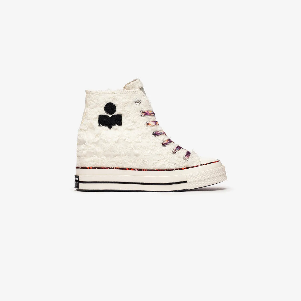 Wmns Chuck 70 Wedge Hi shape least flexible