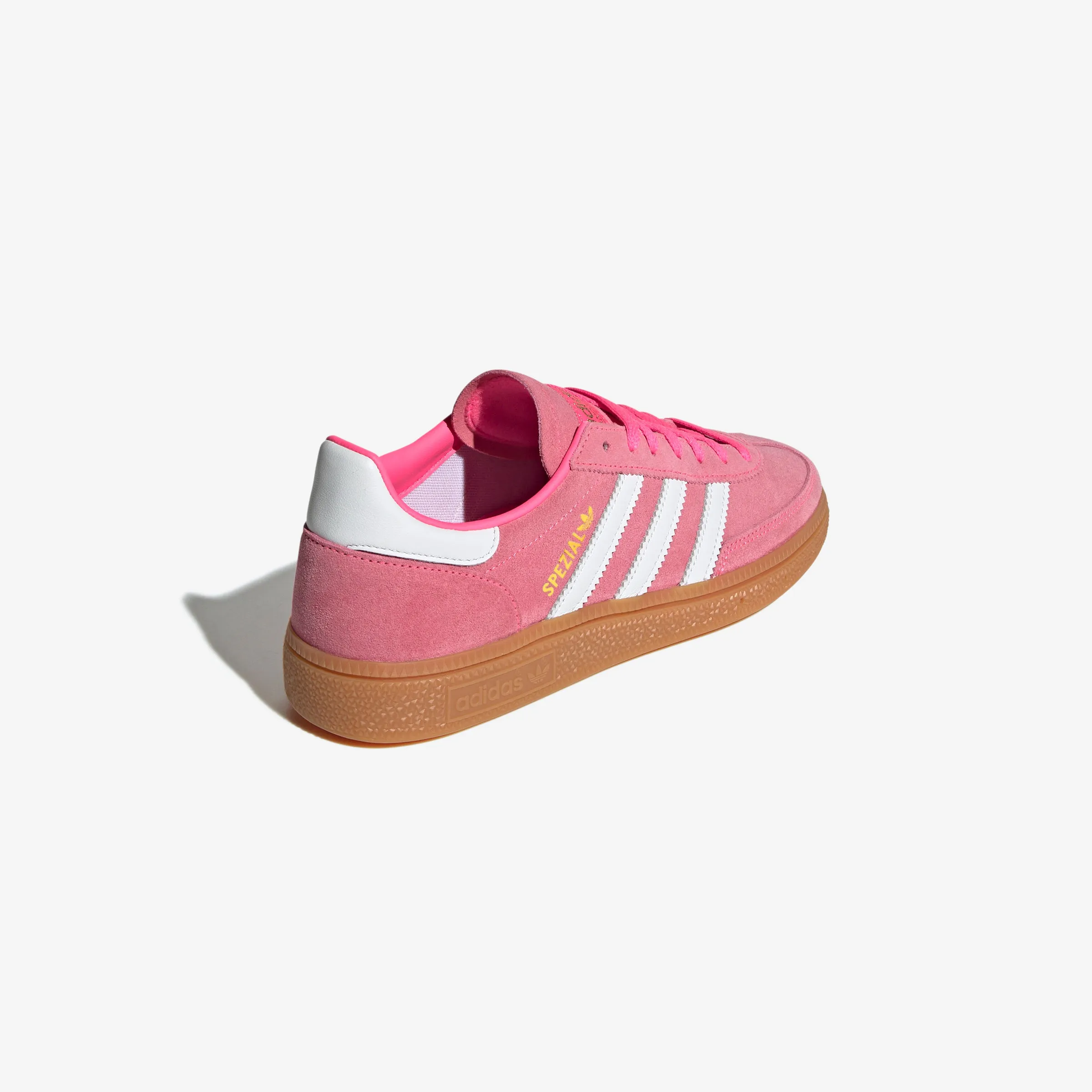 Wmns Handball Spezial Golf athletes - specific benefits