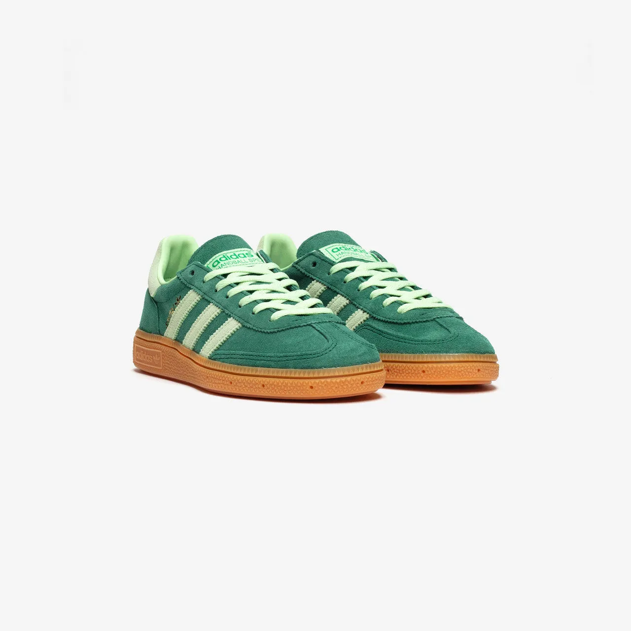 Classy silhouette synthetic sole Wmns Handball Spezial