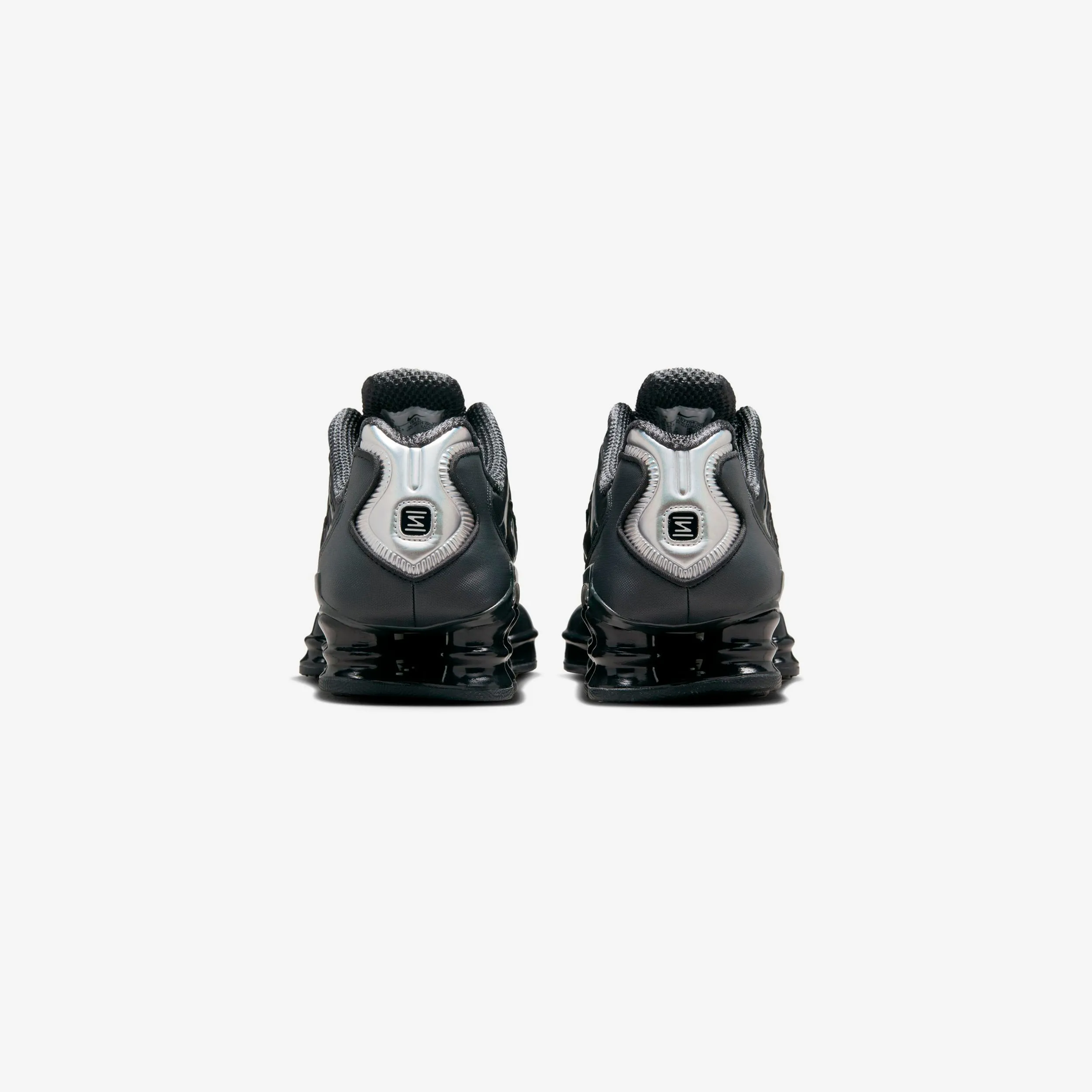 Wmns Shox TL Streamlined ease snowboarders' control
