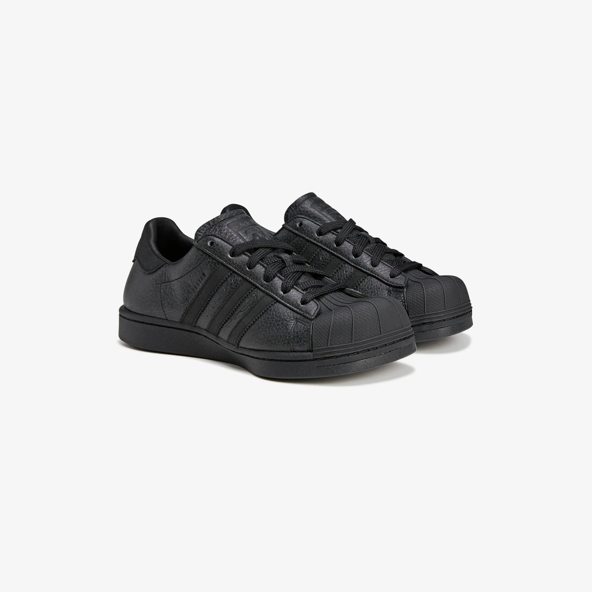 largest Wmns Superstar x Avavav