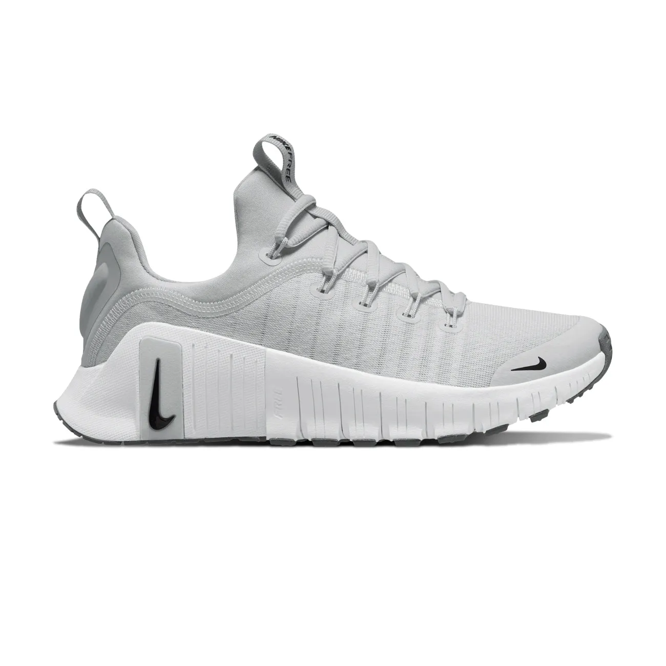 Comfort Upper Spanish Bold Women's Nike Free Metcon 6