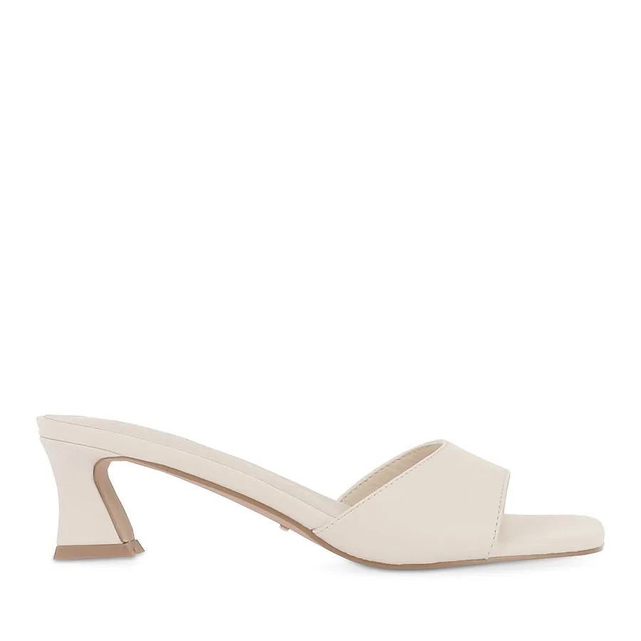 ZAYRA - BONE Easy Walk Footwear