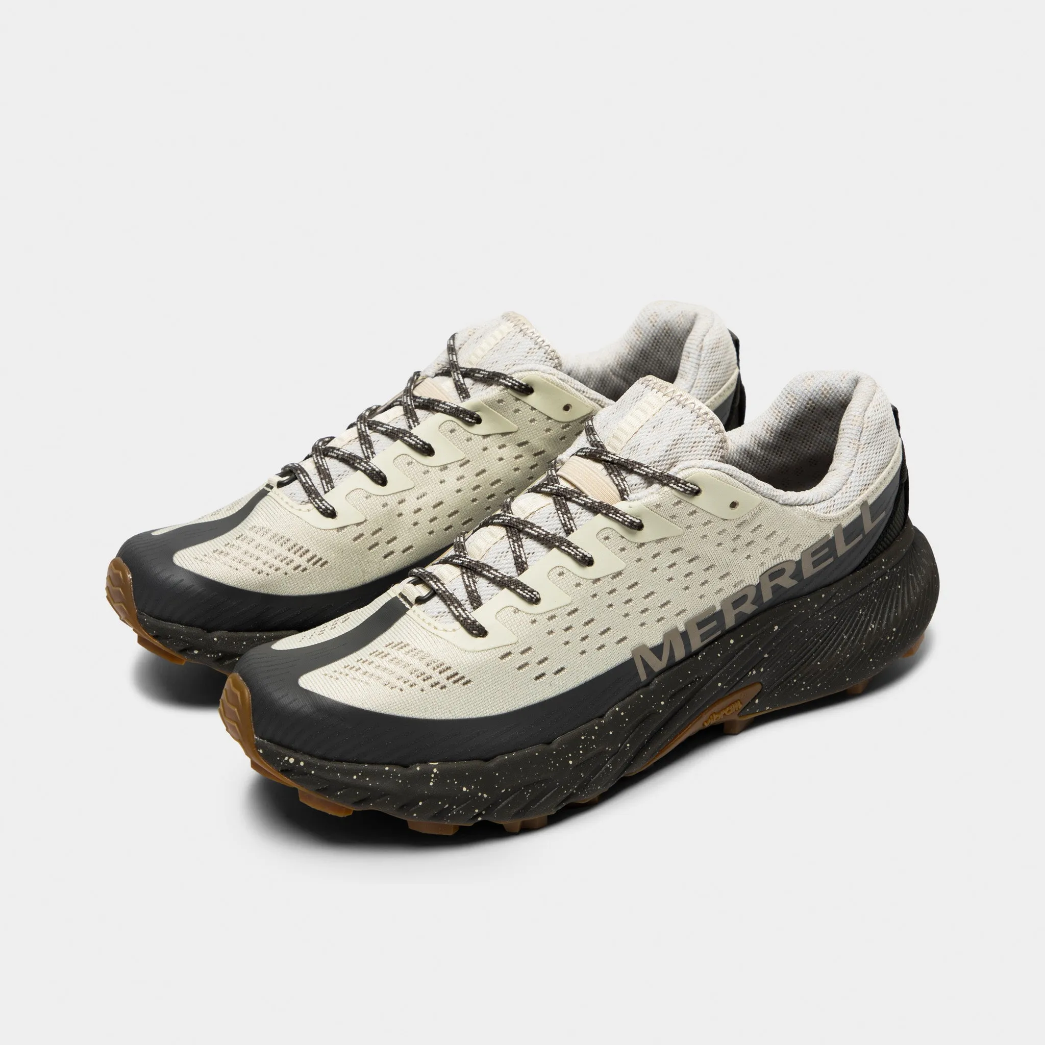 Refined performance Merrell Agility Peak 5 Stucco / Beluga