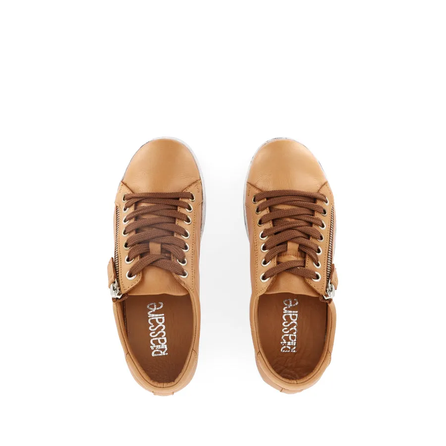TOKEN - COGNAC LEATHER Elasticity