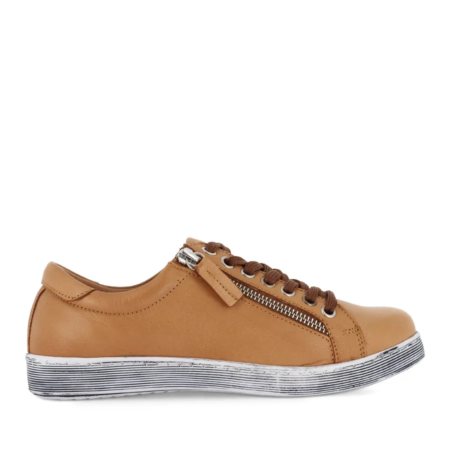 Urban Casual TOKEN - COGNAC LEATHER