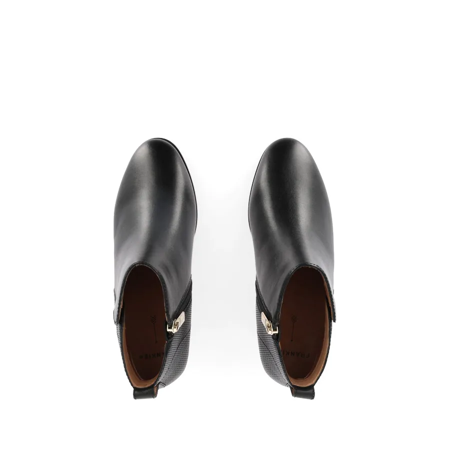 Stable Step Zip Edge CHARLESTON - BLACK LEATHER